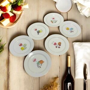 VTG Wine & Cheese  6 3/4” plates by Ursula Dodge for Signature - Set of 6 Cute!